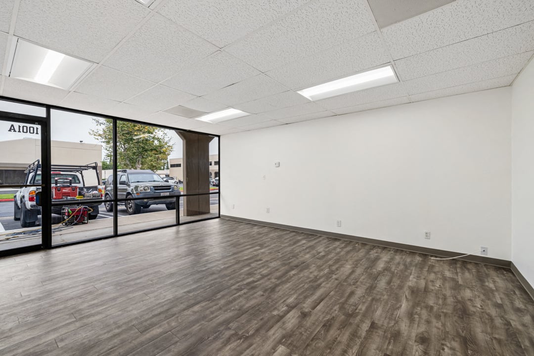 550 SF Office Space in Lake Forest, CA Photo